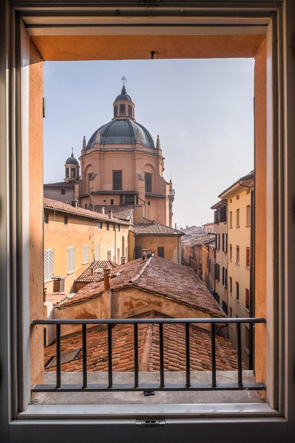 Urbanicooh Asinelli - Balcony On Piazza Maggiore 博洛尼亚 外观 照片